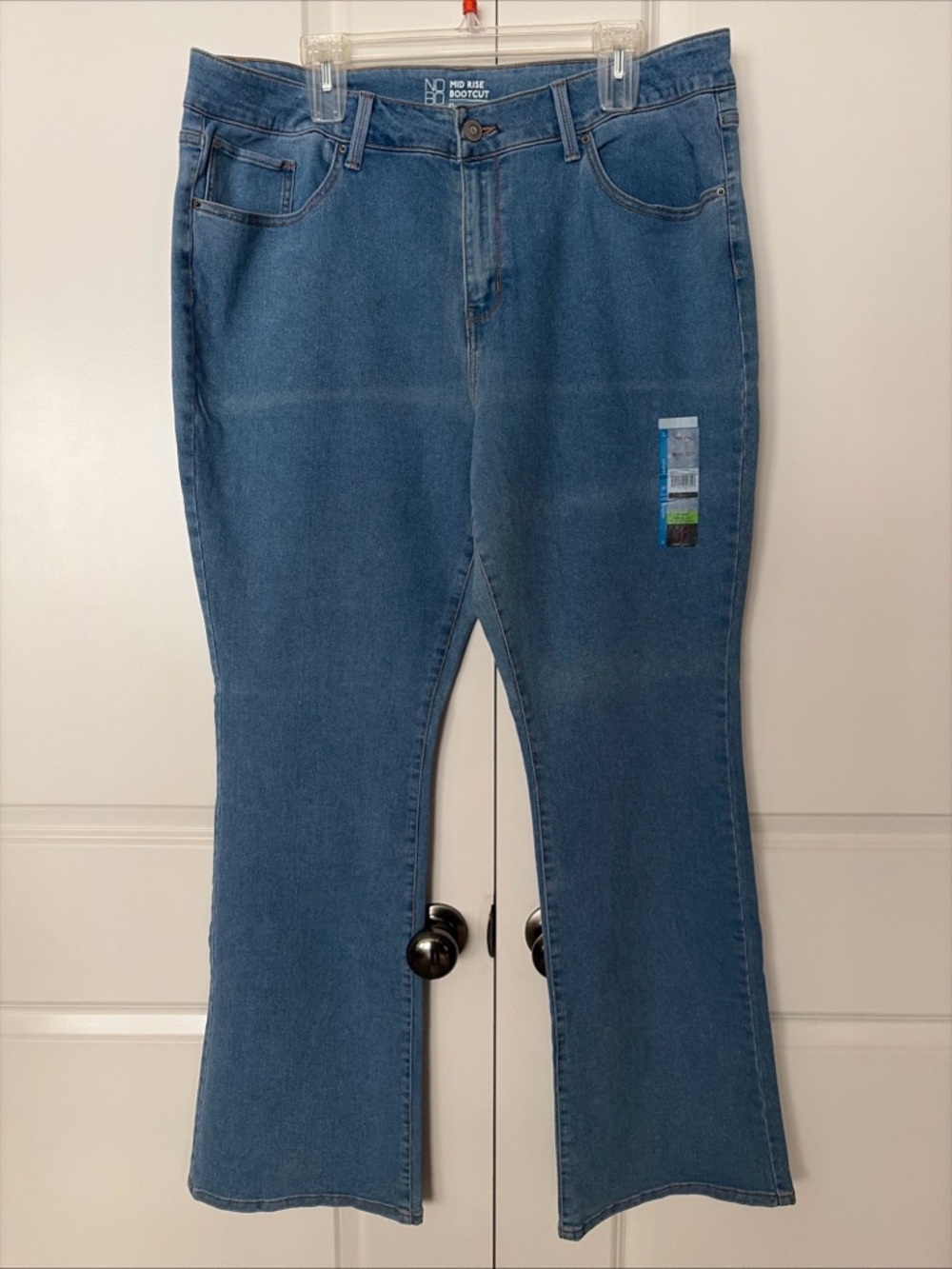 NOBO No Boundaries Stretch Mid-Rise Bootcut Jeans NWT Juniors Size 21